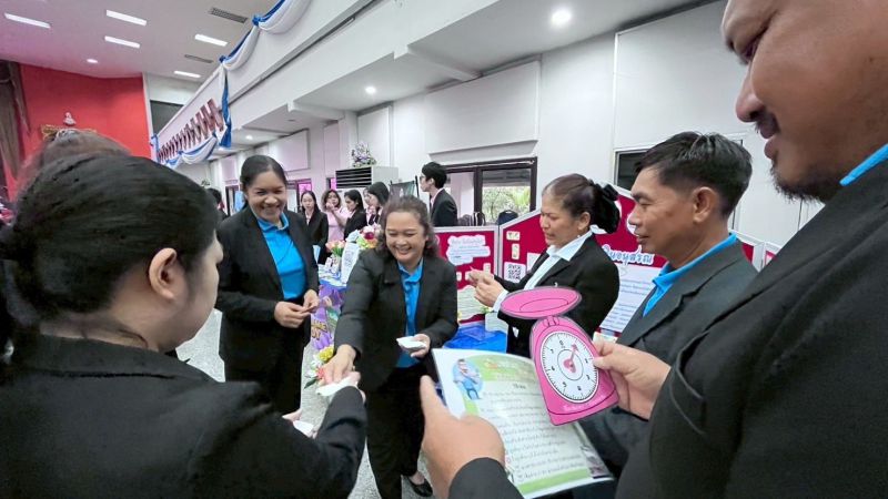 เข้าร่วมโครงการประชุมครูประจำปีการศึกษา 2568 ณ วิทยาลัยพณิชยการบางนา กรุงเทพมหานคร - รูปภาพเพิ่มเติม