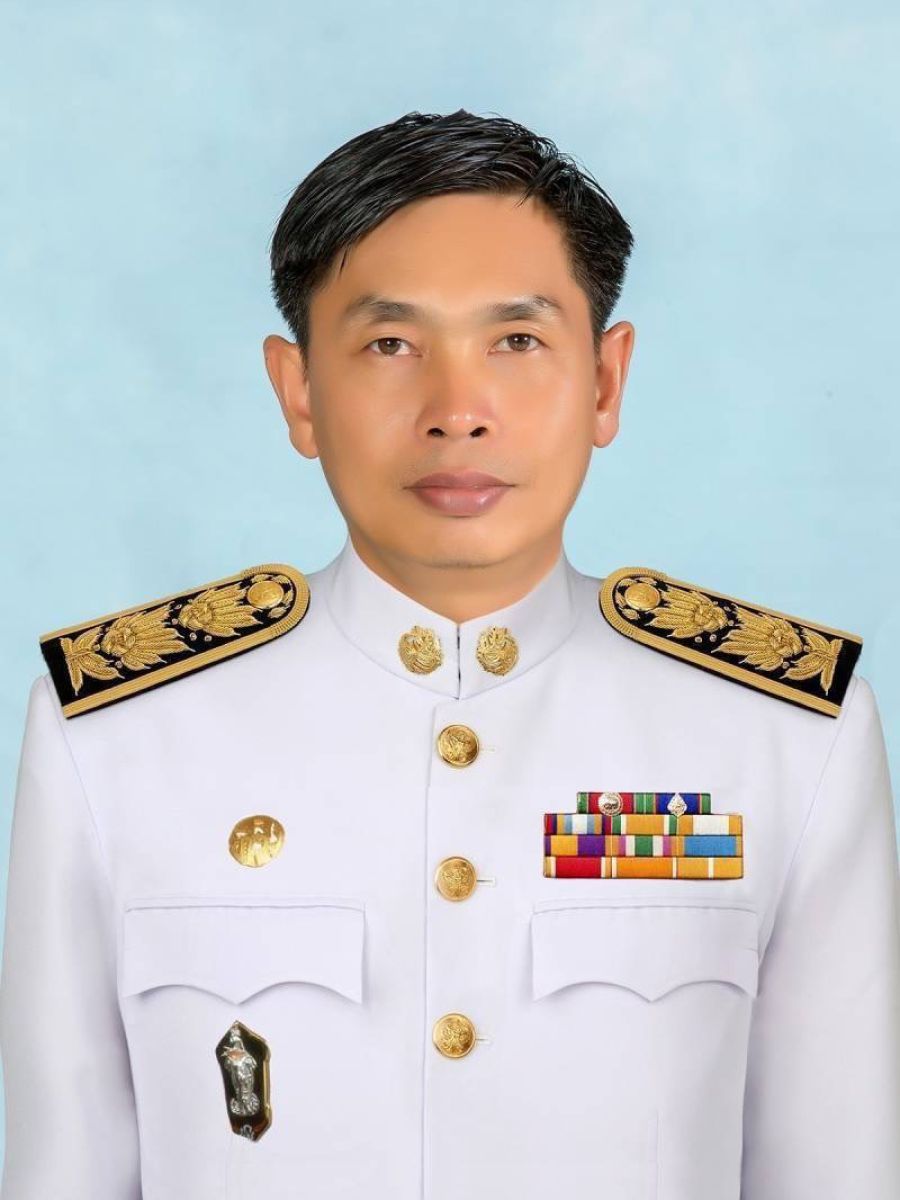 นายมงคล สาตรา